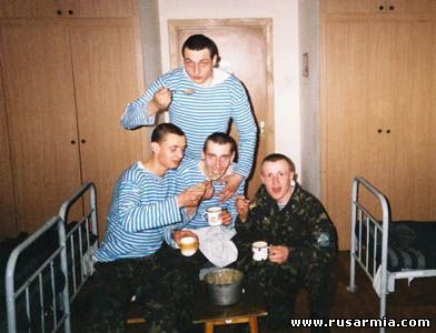 Поедание Дембельской каши